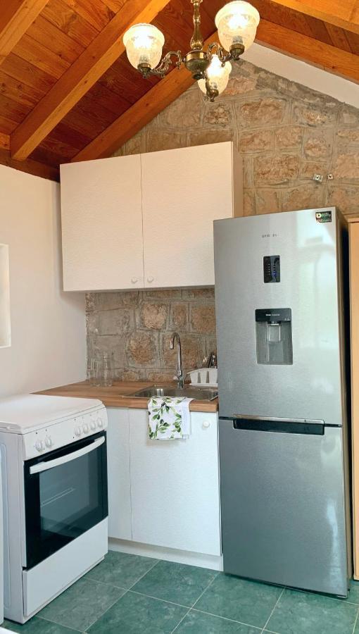Laura Studio Apartman Mlini Exterior foto